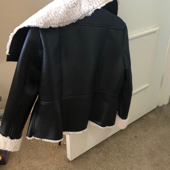 Jacket - Picture 4 of 4